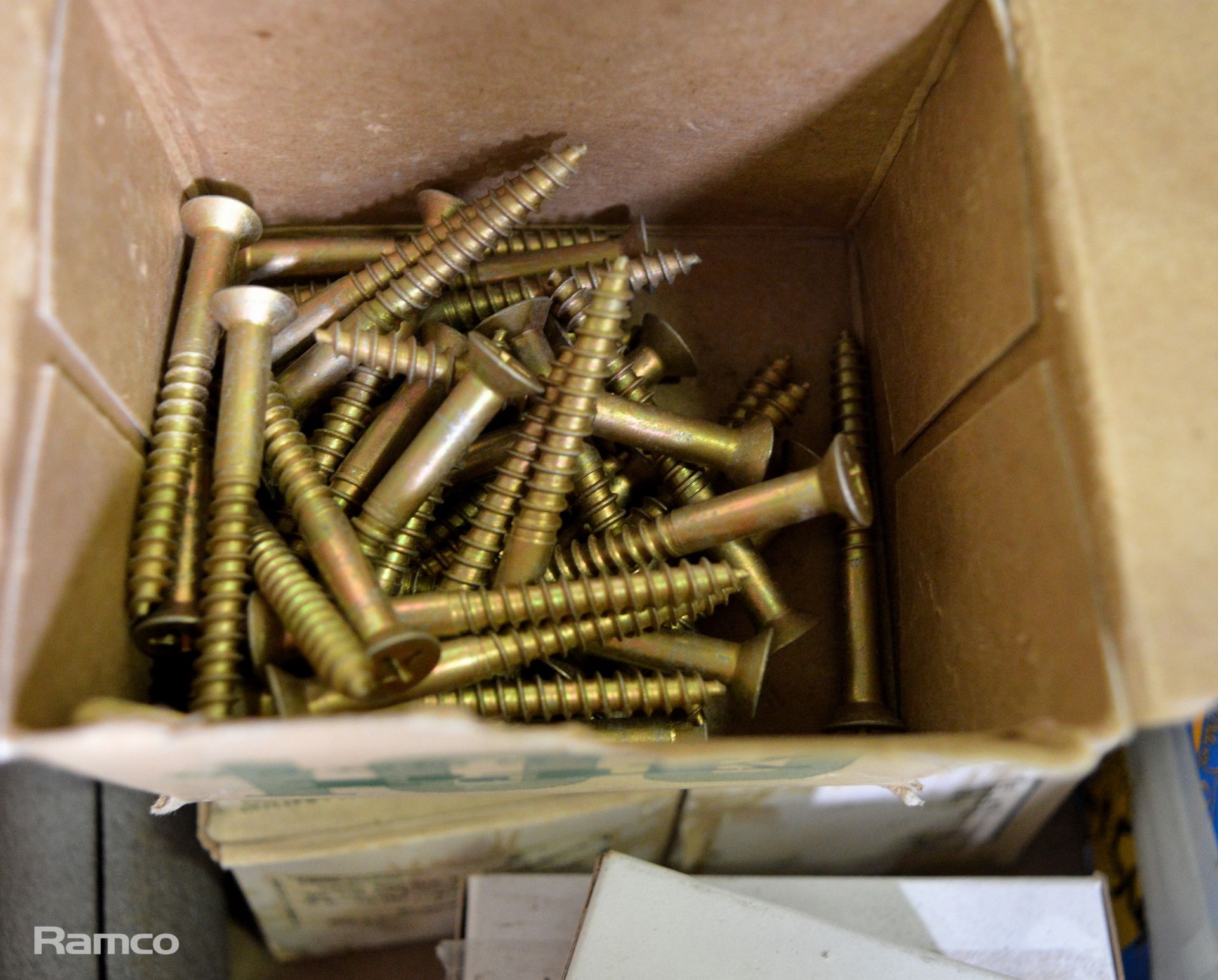 Various Size Bolts, Wood Screws, Nails,Washers, 9x Flexible Hose & Tubing - Image 9 of 10