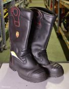 YDS Fire Retardant Boots, Size 11