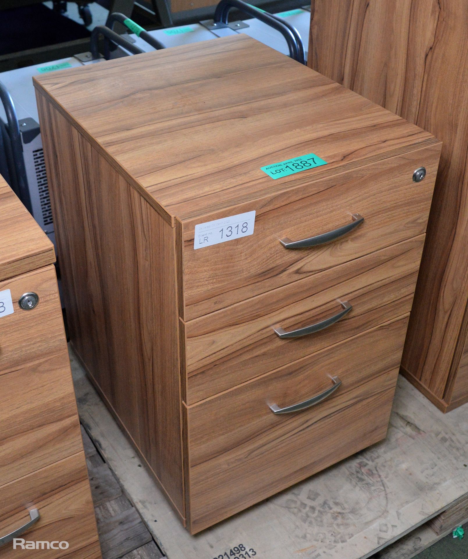 3 Draw Filing Cabinet L 550mm x D 440mm x H 700mm - Image 2 of 3