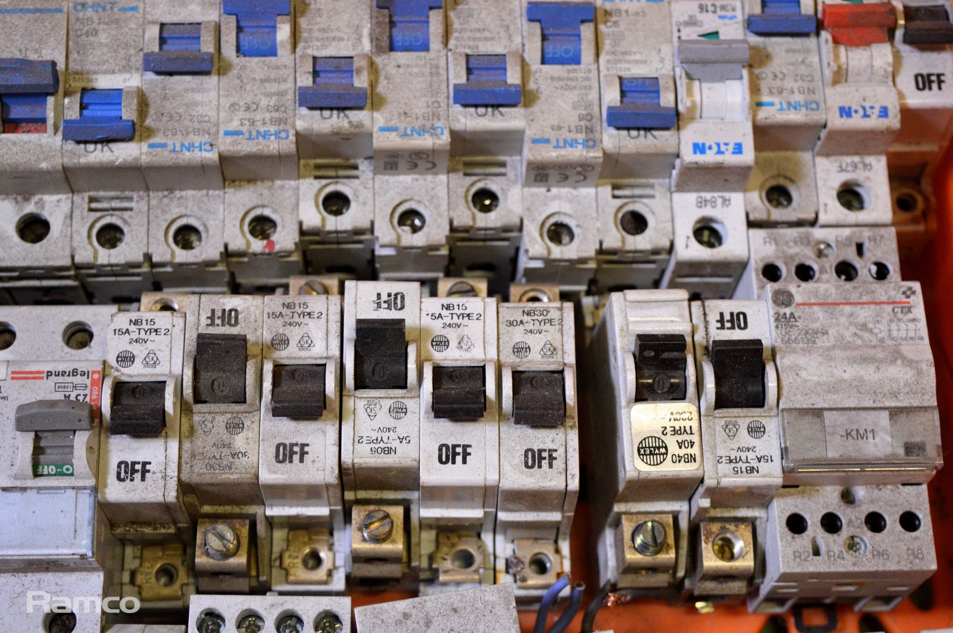 Circuit breakers - used - Image 4 of 4