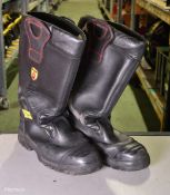 YDS Fire Retardant Boots, Size 11