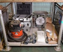 Various Elements, Fluid Plate, Set Scoops, Mount Rubber, Trolley, Hoover, Small Step, 3x Metal Cases