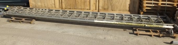 Heavy Duty 20 Rung Ladder - 3 section - 20 rung per section