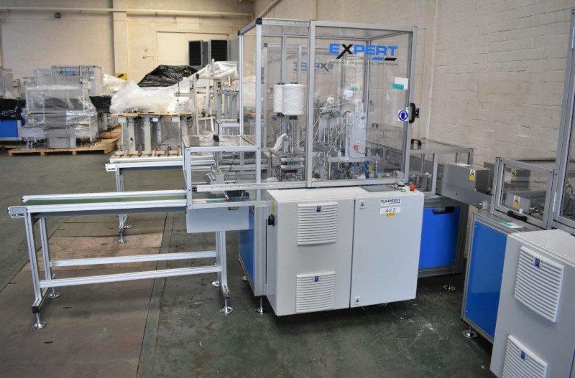 Expert fully automated Mask Making Machine - manufactured in 2020. - Image 6 of 20