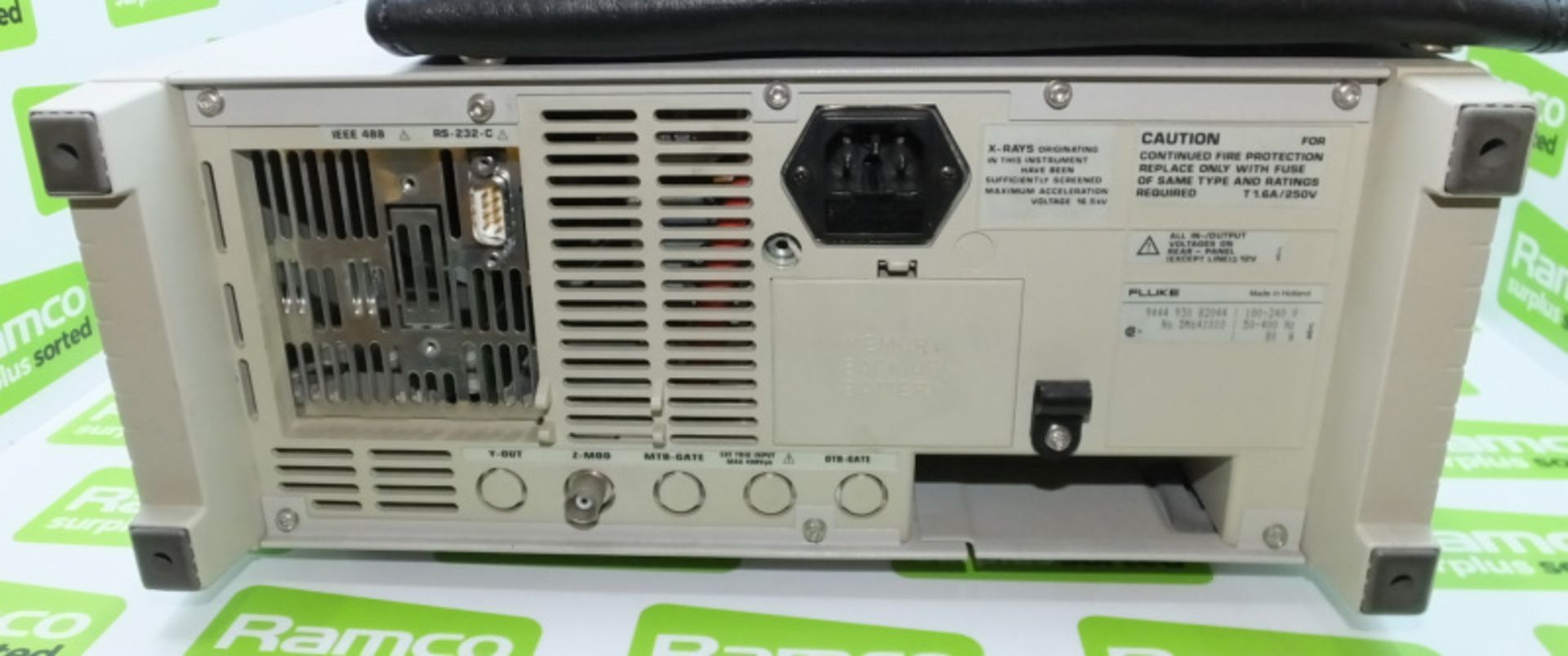 Fluke PM3082 Oscilloscope 100mhz - 2x 10:1 passive probes, 1x 1:1 passive probes, manual, cable, 1x - Image 3 of 5