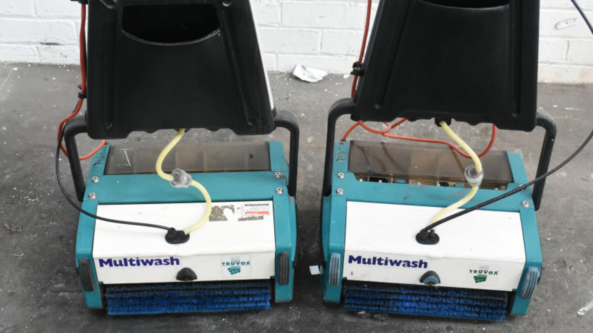 2 x Truvox Multiwash Floor Scrubber Dryer, Model- MW340/Pump - Image 2 of 6