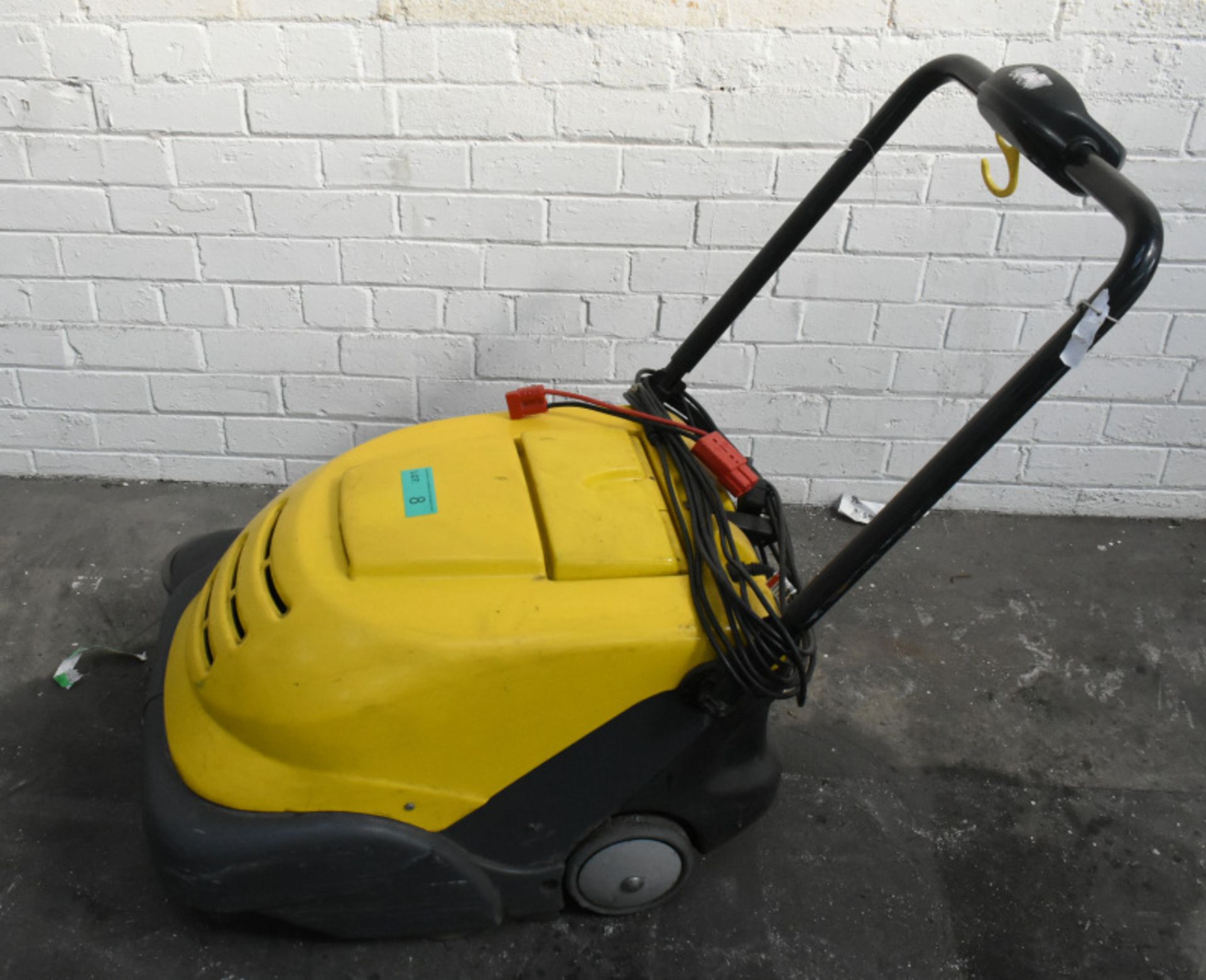 IP Cleaning Floor Scrubber, Model- 464 E - Image 3 of 4