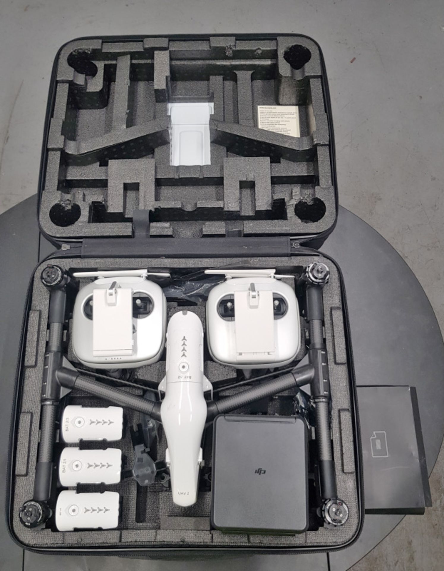 DJI Inspire 1 Pro Drone Set in case - 2 controllers, DJI ZENMUSE x5 1:1./15 ASPH lens