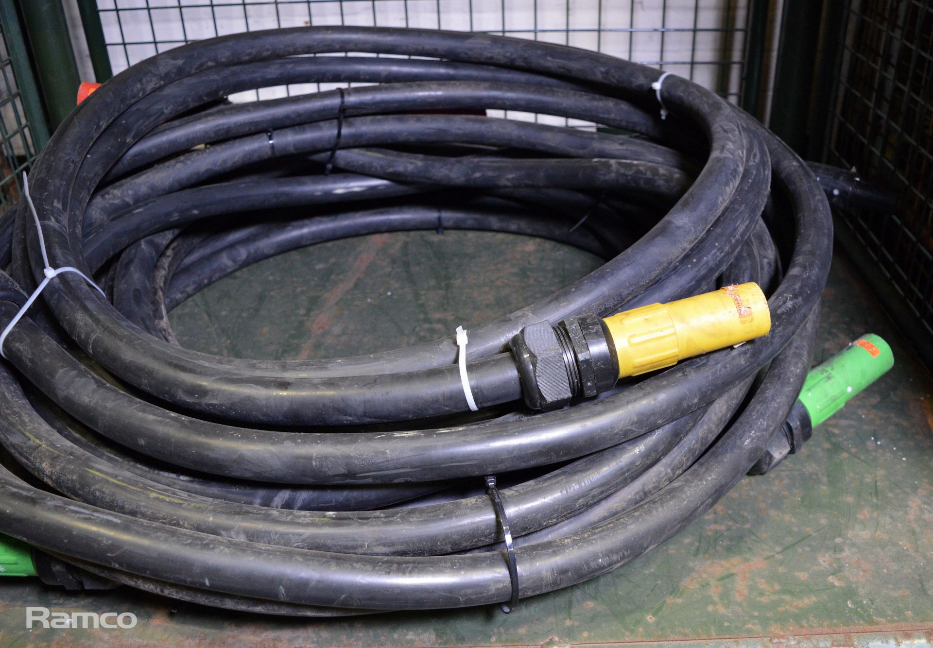 5x Heavy duty extension cable with M/F coupling 600vac 660amp - Image 2 of 3