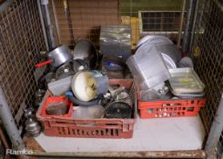 Approx 75x Assorted cookware including pans and lids