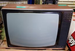 Bang & Olufsen Beovision 4000 type 39020 serial 767180 - collectors items - FOR SPARES OR REPAIRS