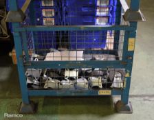 Heavy duty castors in metal cage - 75 x 61 x 71cm