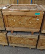 2x Empty wooden crates