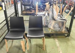 8x Straight Back Plastic Chairs 7105-99-7260066/P/BK