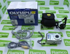 Olympus X-715 Digital Camera & Accessories