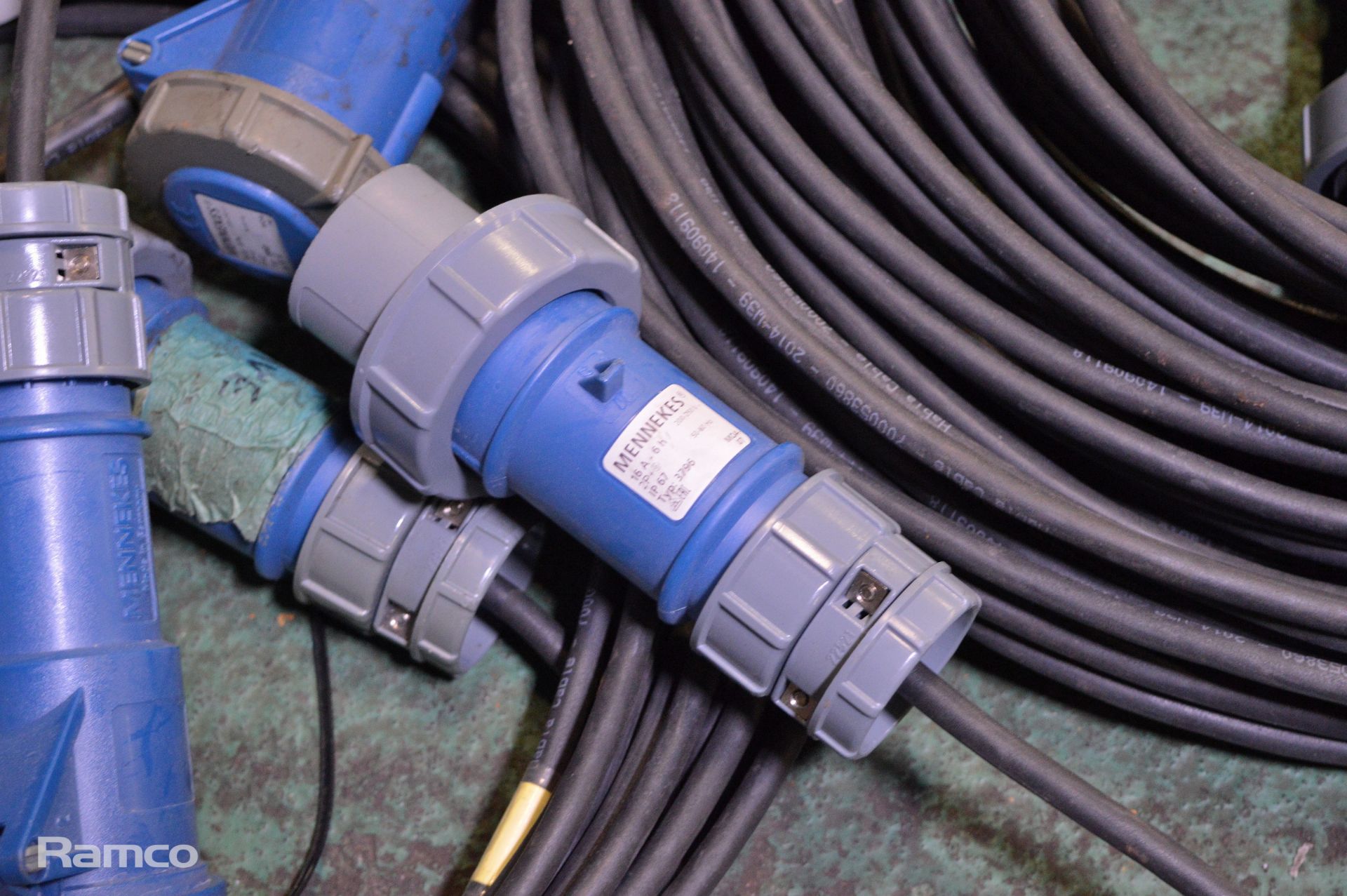 4x Mennekes 16a 230vac 1 Phase Power Harness 15m - Image 2 of 2