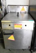 Dominator double deep fat fryer L 60 x W 83 x H 105cm