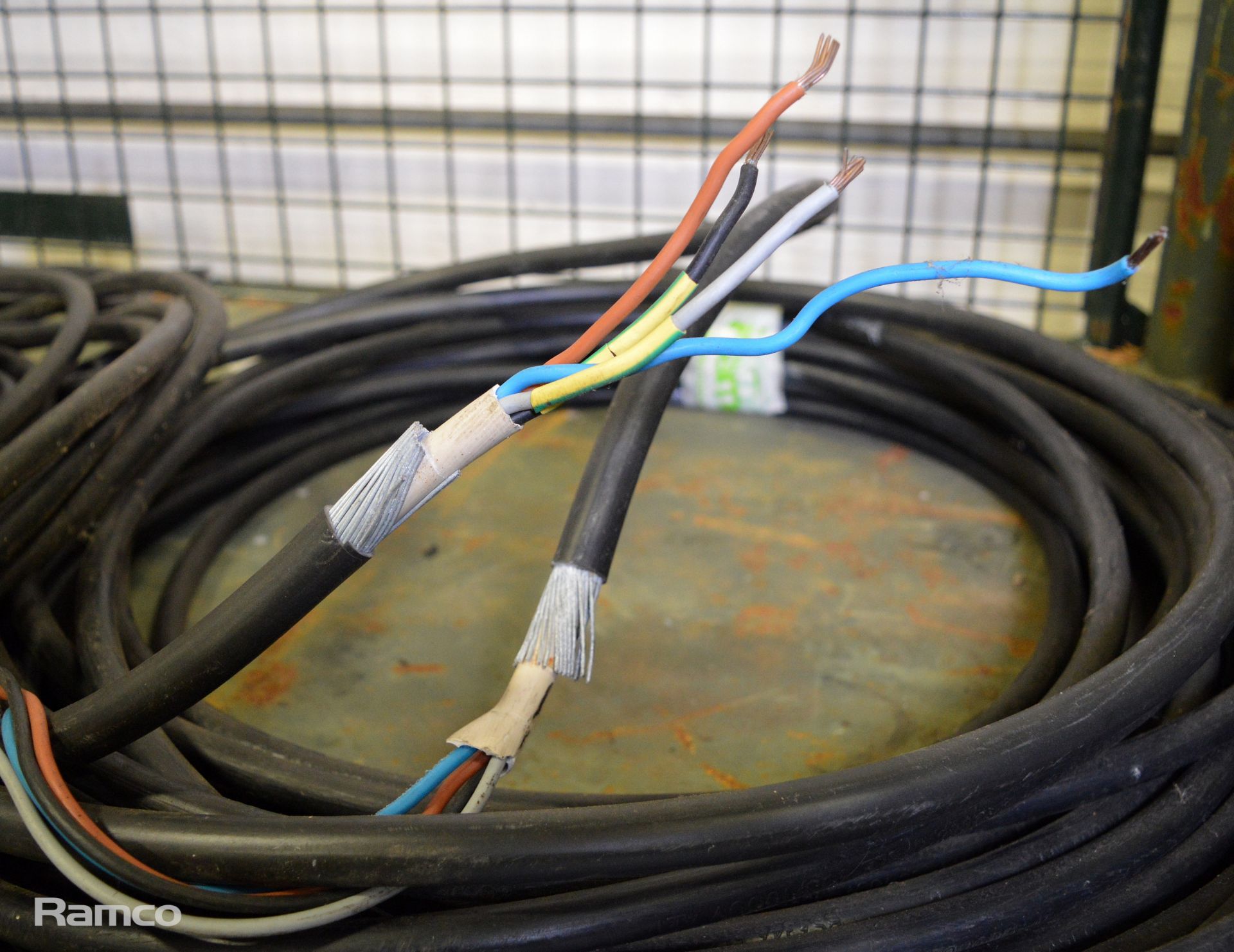 2x Coils of 5 core cable - Image 2 of 2