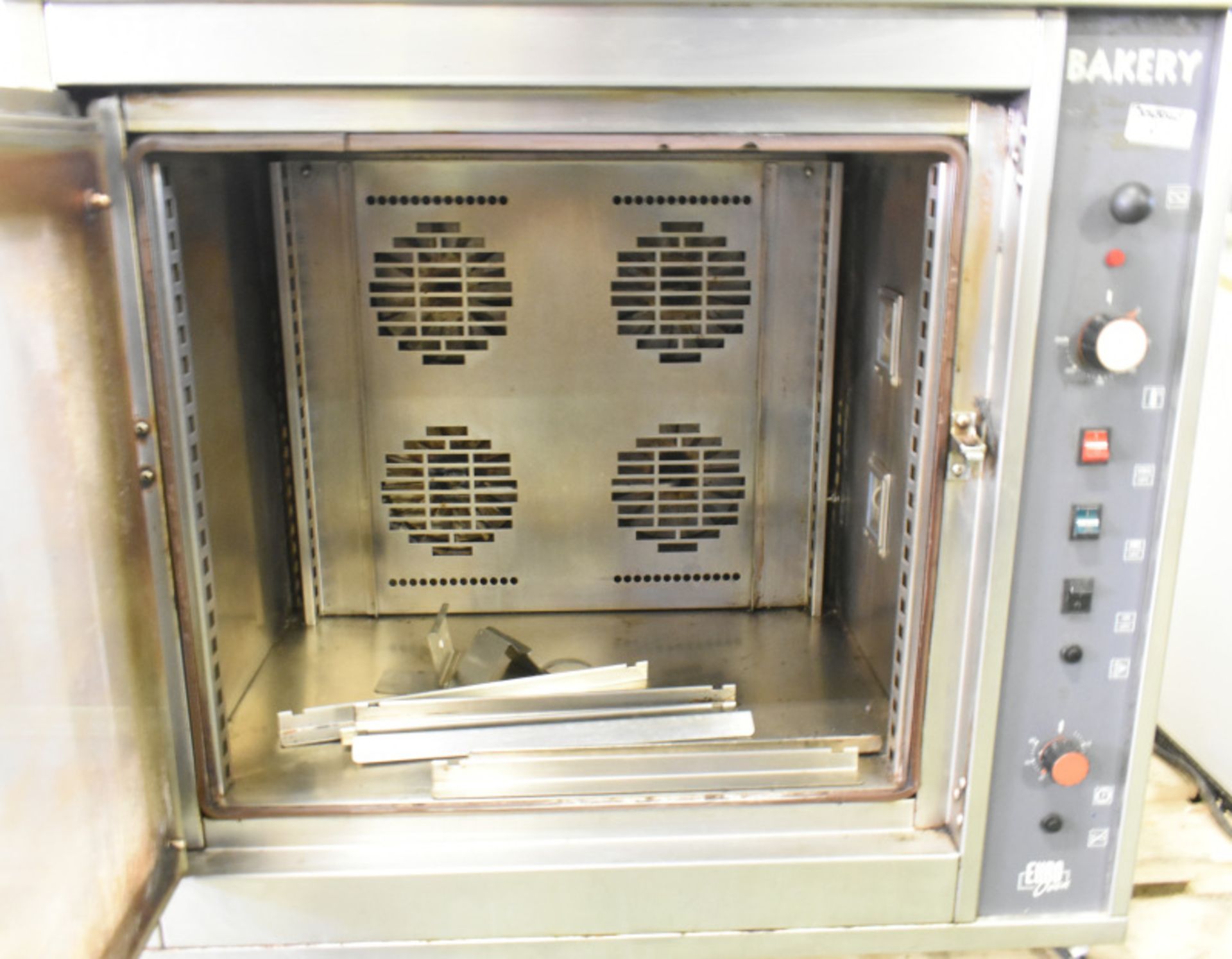 Euro bakery oven L 91 x W 73 x H 87cm - Image 3 of 6