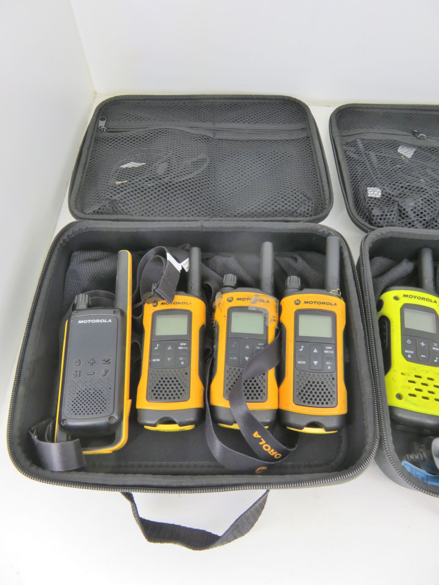 Motorola walkie talkies in case - AS SPARES OR REPAIRS - Image 3 of 4
