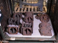 Various gate valve, covers, rubber shocks, joints