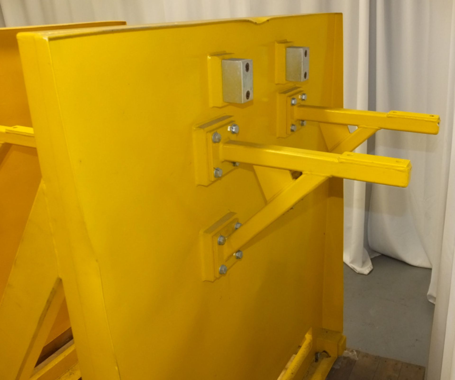 Brokk frame used to house various attachments - L3050 x D1270 x H1460mm - see pictures for condition - Image 4 of 10