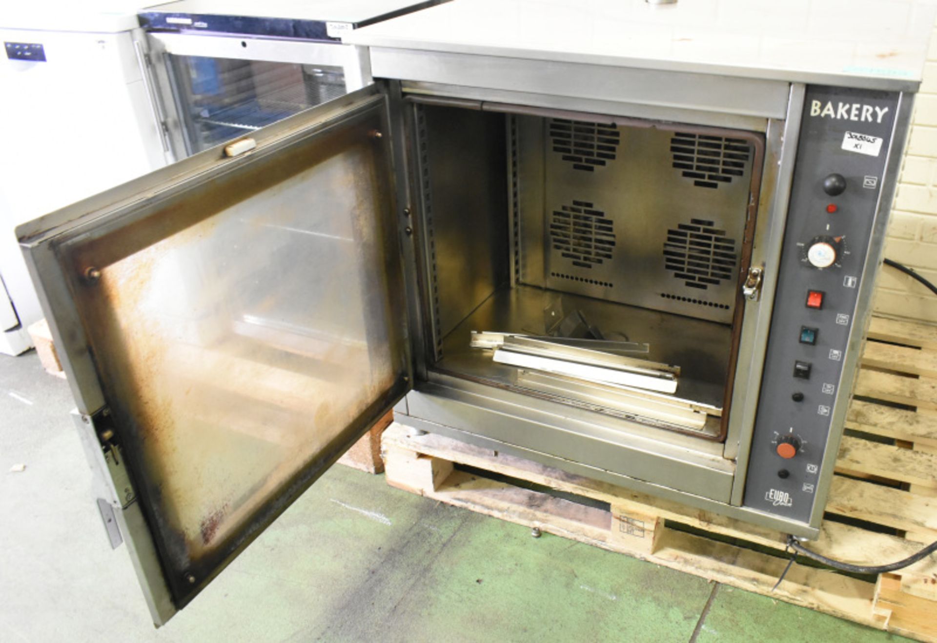 Euro bakery oven L 91 x W 73 x H 87cm - Image 2 of 6