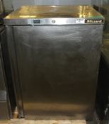 Blizzard fridge 115 litre 230/240v L 60 x W 60 x H 80cm