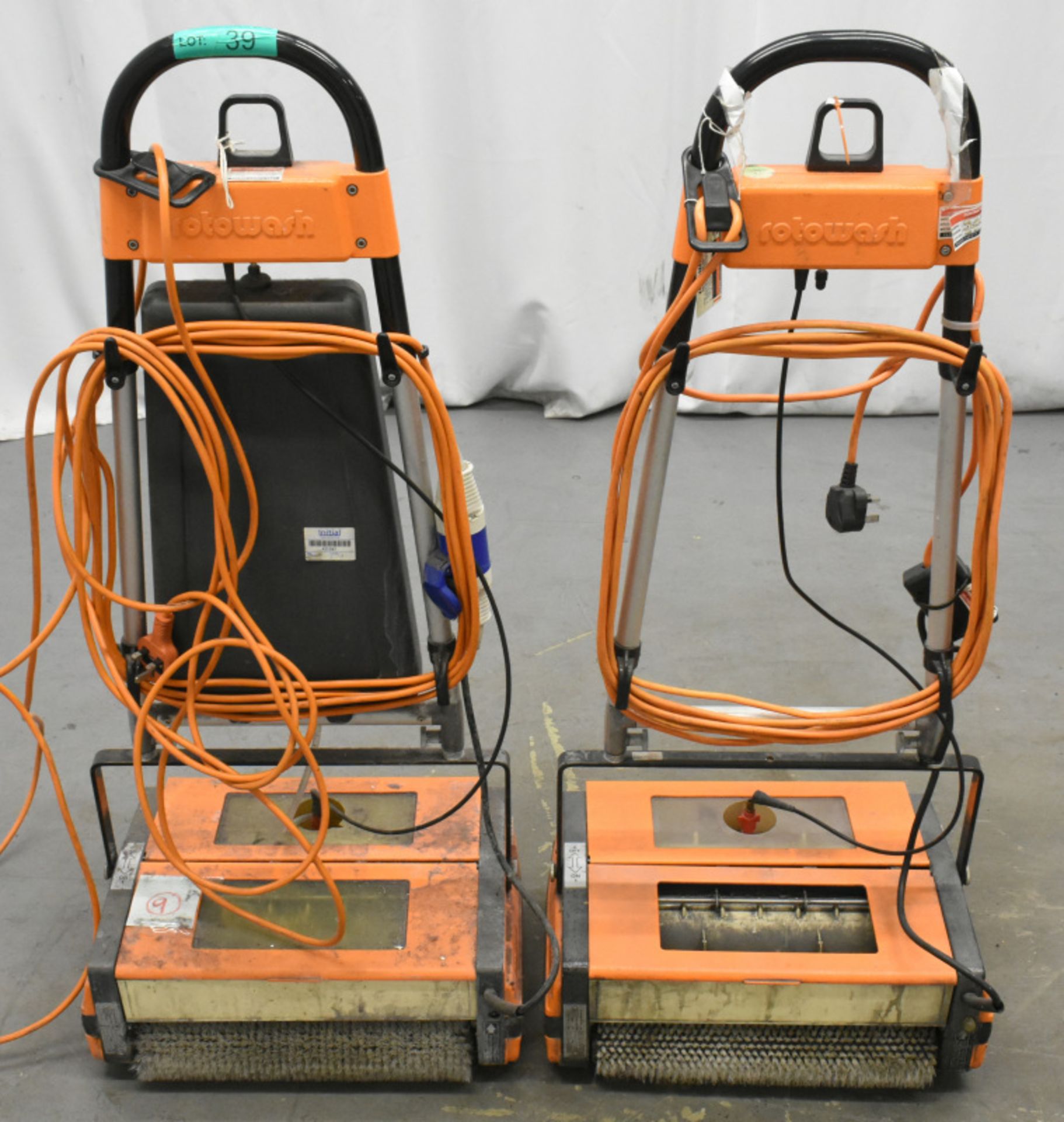 2 x Rotowash Industrial Floor Scrubber Cleaner- Type 4S ESC - Image 3 of 6