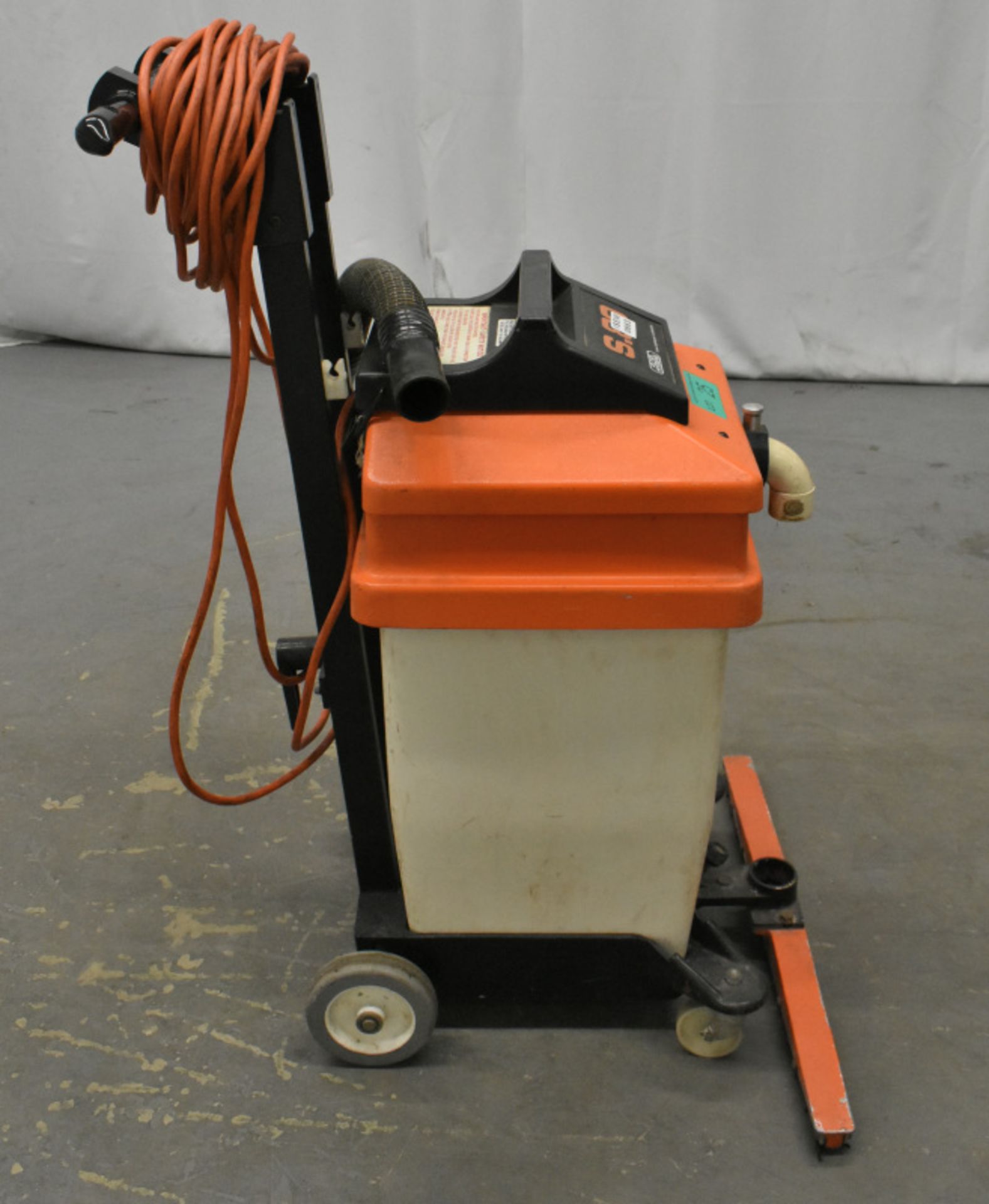 Jeyes Hygiene S.80 Floor Cleaning Machine - Image 2 of 4