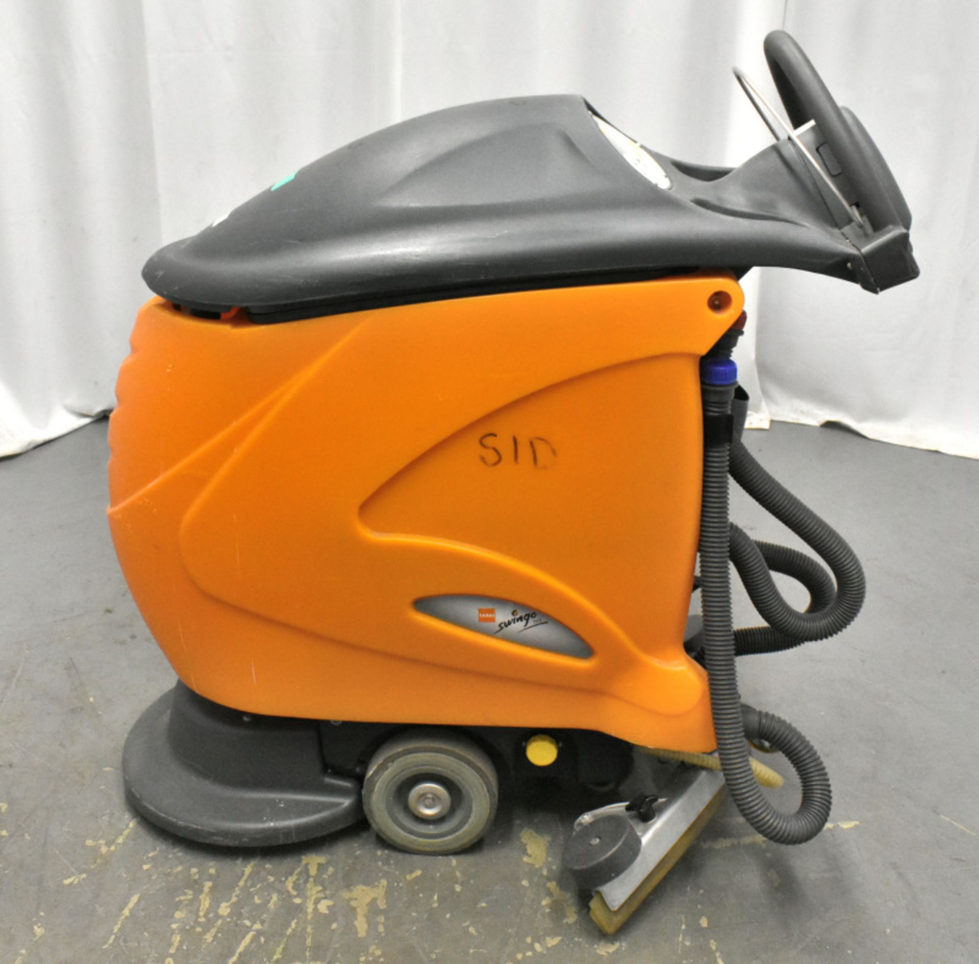 Taski Swingo 75B Floor Scrubber Dryer - Image 5 of 8