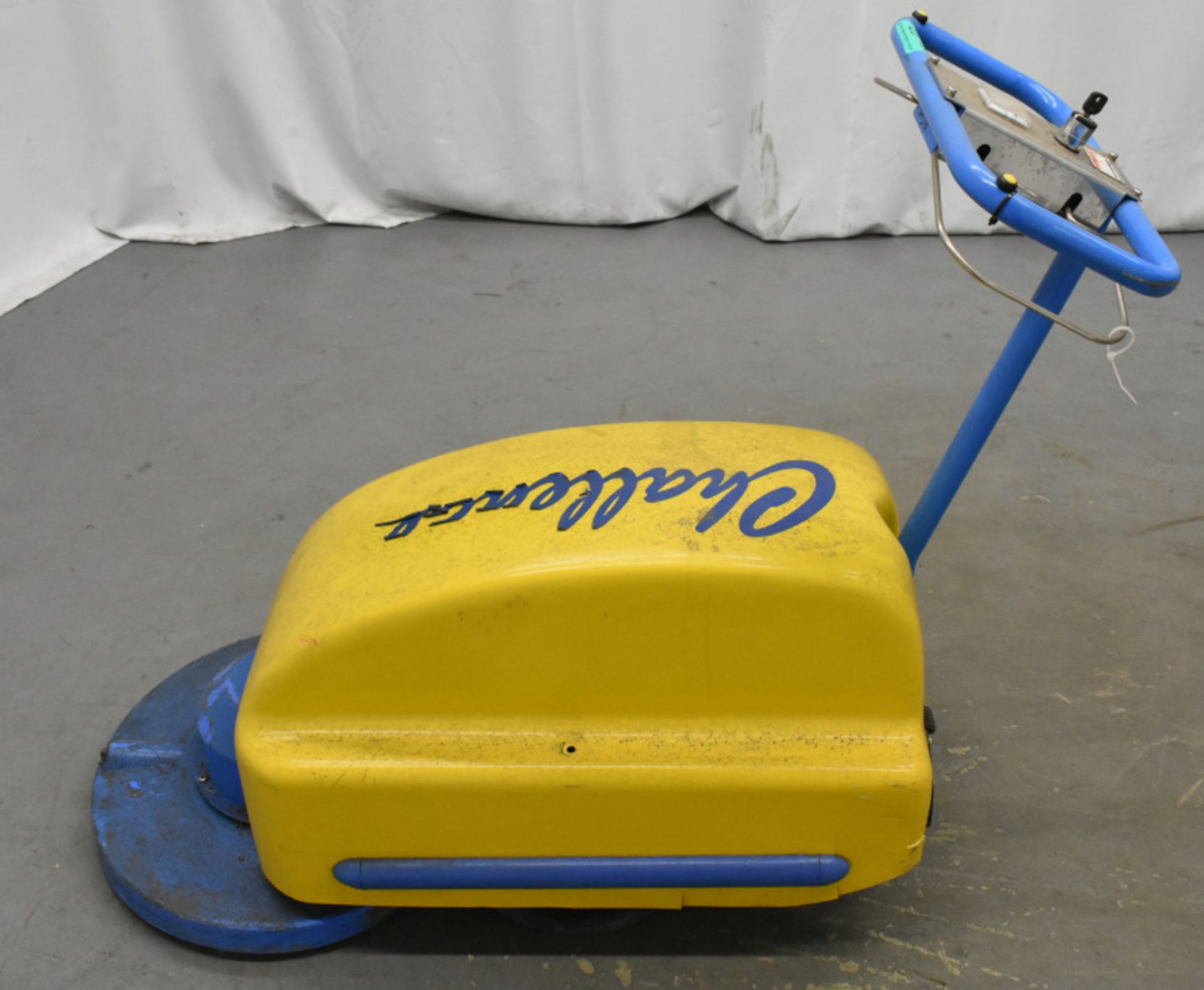 Tennant Challenger Nippy 500 Walk-Behind Floor Cleaner - Image 2 of 5