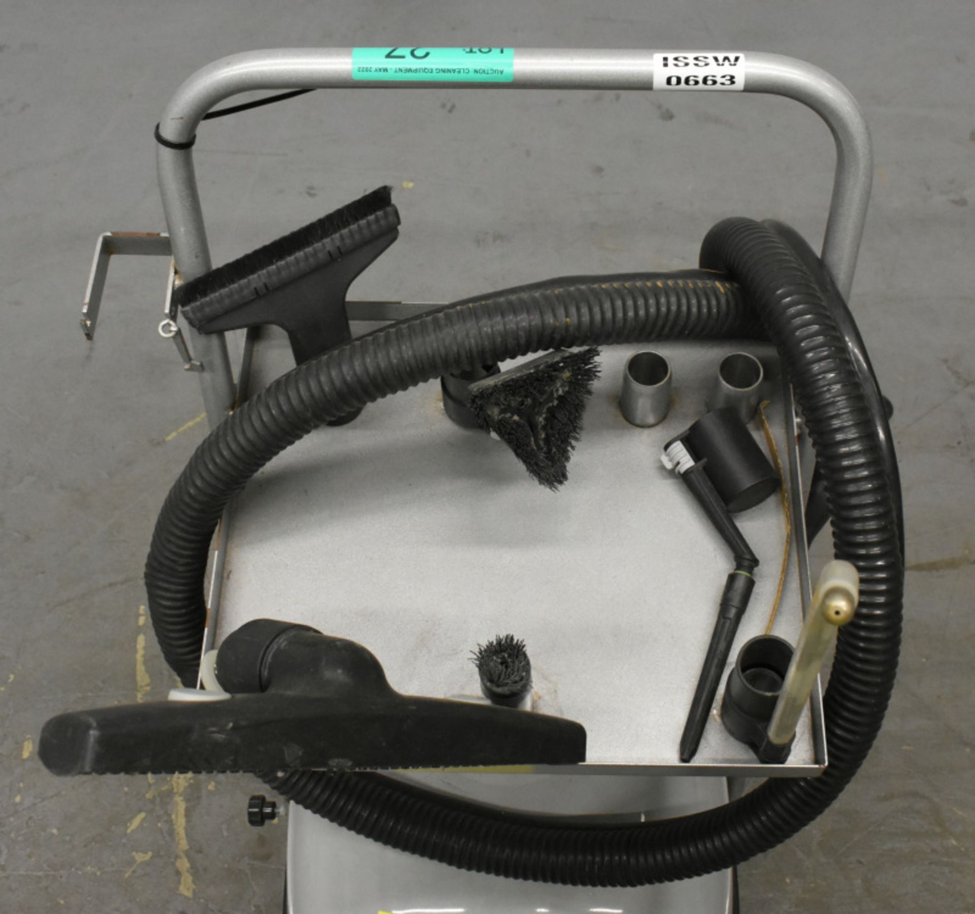 KS Group Steam Cleaner, Model- 3000, With attatchments - Image 4 of 4