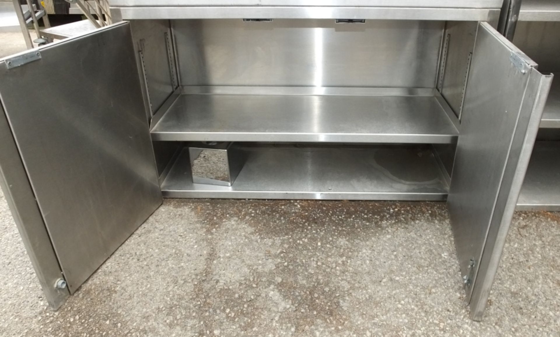 Stainless steel cabinet double door & shelf L 100 x W 40 x H 70cm - Image 2 of 3