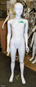 Mannequin - full body female child (white gloss - damage to shoulder)