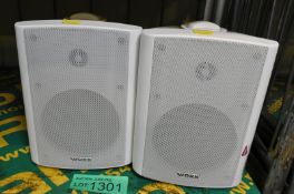1 pair of wall mountable speakers