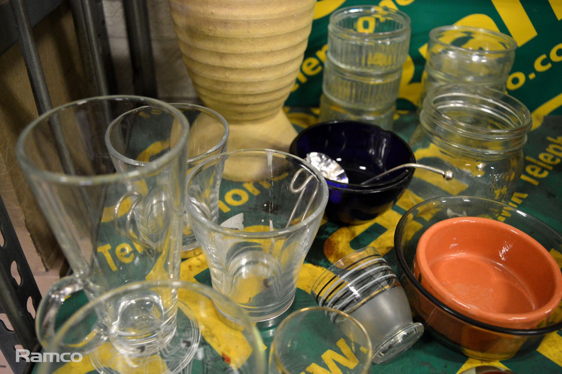 Glasses, ornaments, used drinking cups, empty tool boxes - Image 3 of 5