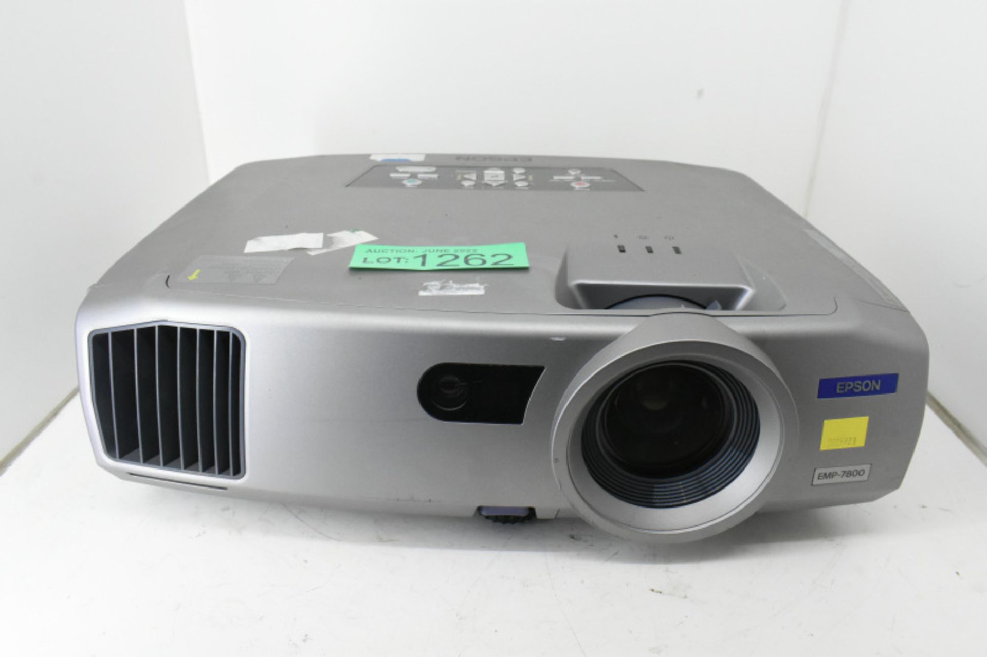 Epson EMP-7800 LCD projector