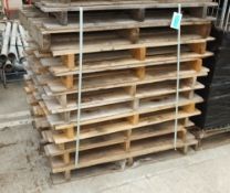 10x Wooden Pallets
