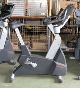 Life Fitness CLSC upright exercise bike 65 x 120 x 145cm