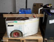 Bradshaw Electric walk behind pallet mover - model PCM 500 - Serial MO40356 - 500kg - YOM 2004