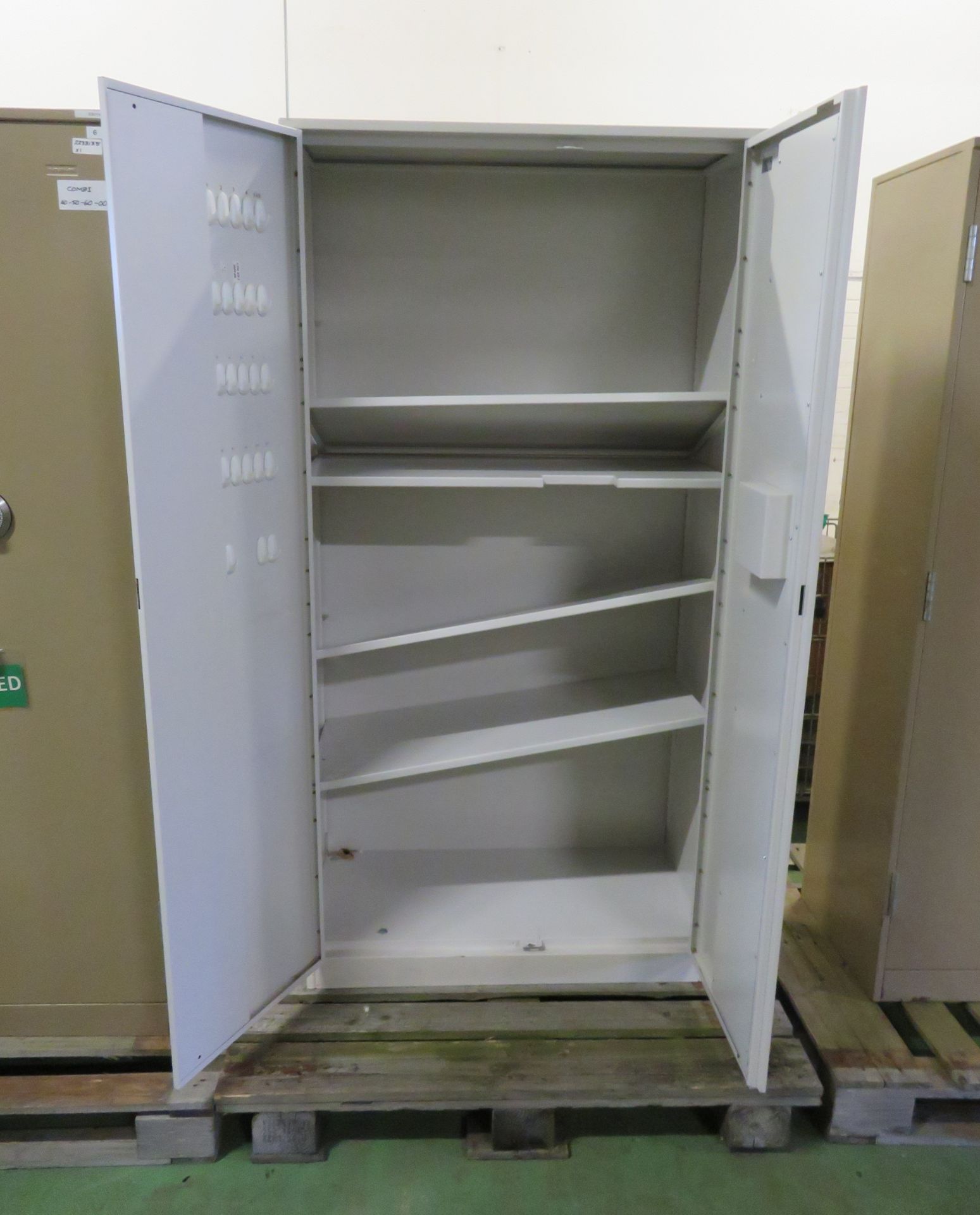 Double door combination cupboard - L92 x W48 x H183cm - Image 4 of 4