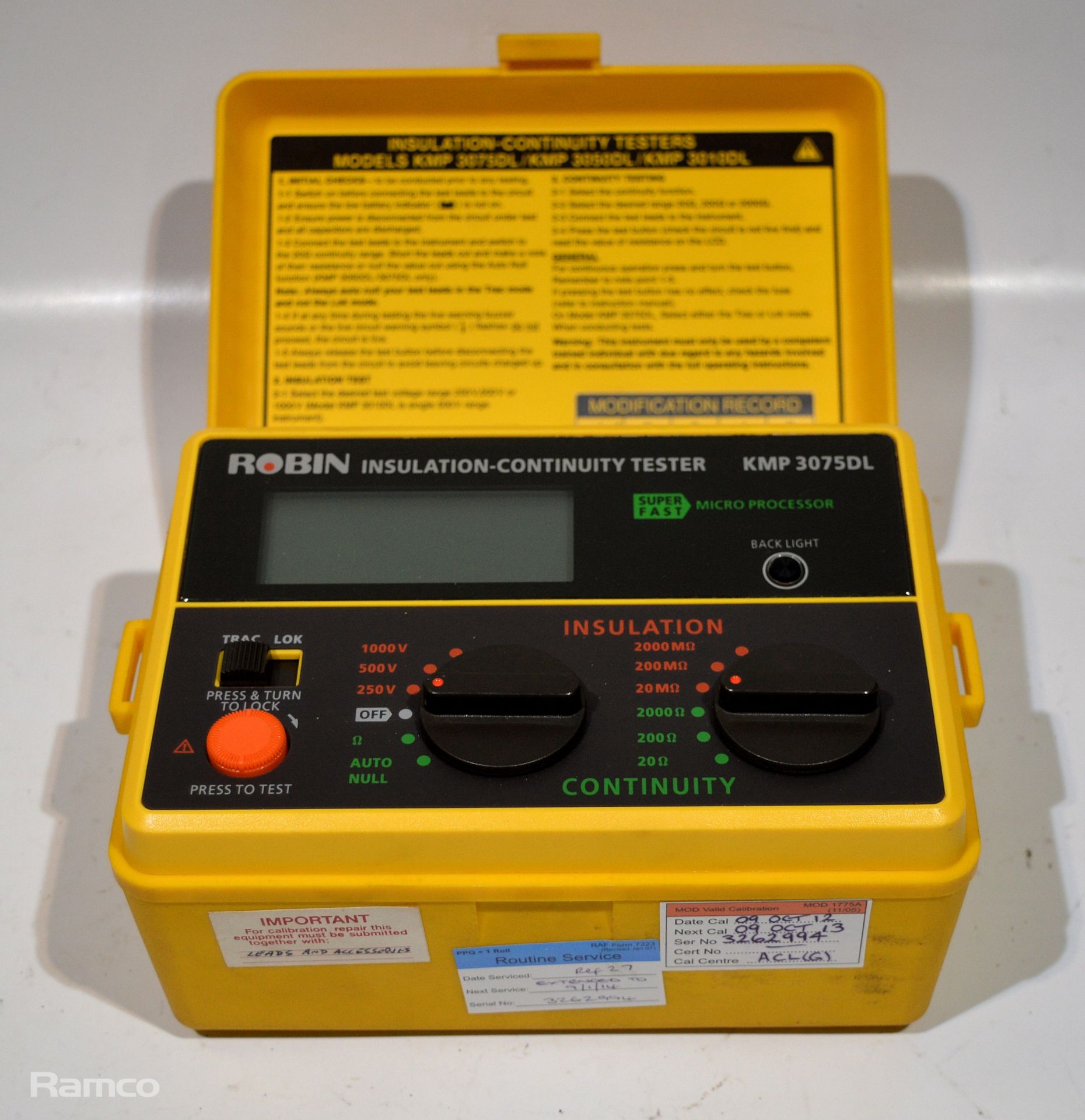 3x Robin KMP3075DL Insulation Continuity Testers in case - Image 5 of 6
