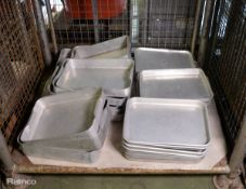 Assorted baking trays