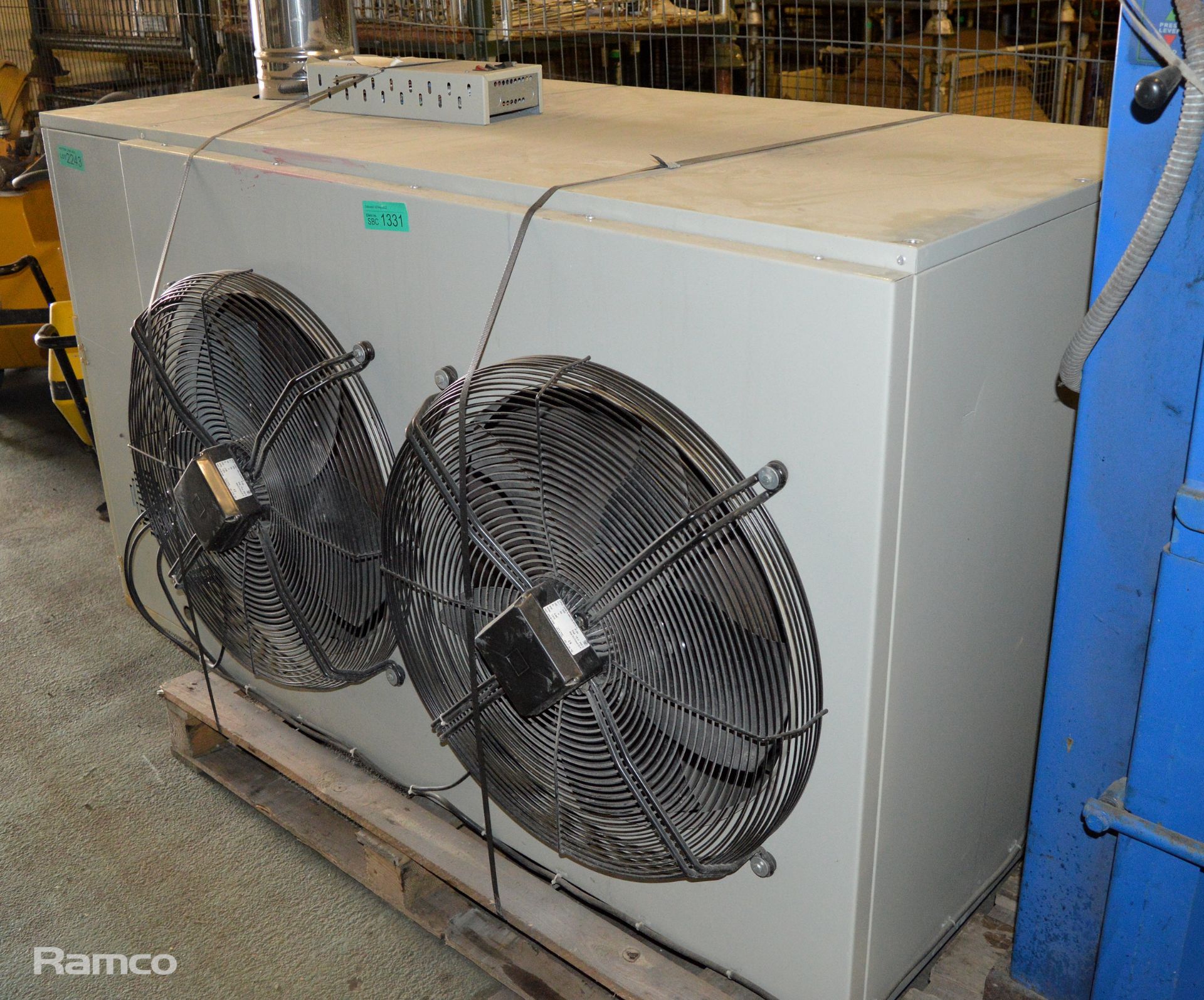 Benson oil fired unit heater - model OUHC350 - type B23 - Image 3 of 5