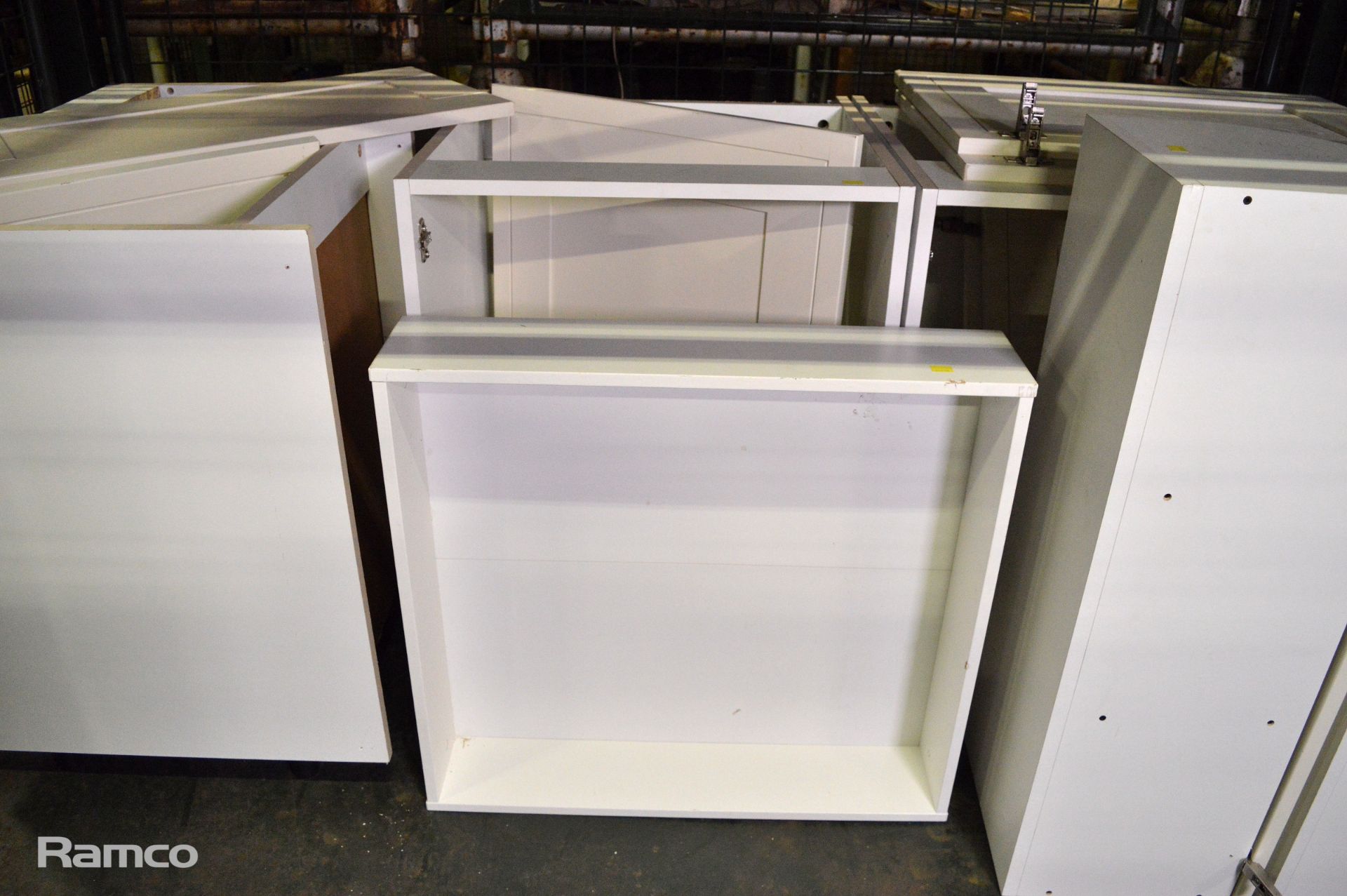 7x Various white kitchen carcase units - Image 5 of 5