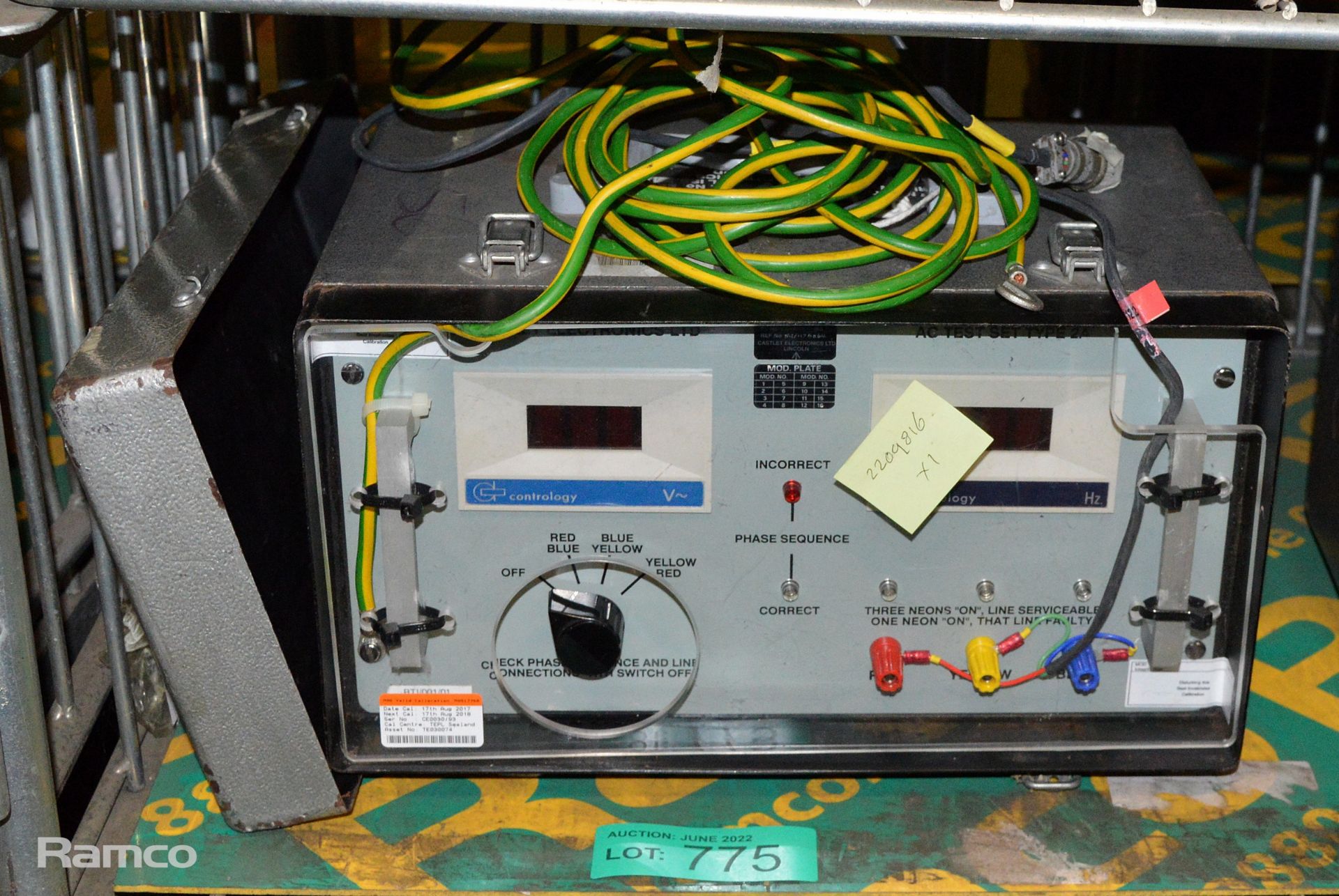 Castlet Electronics AC Frequency & Voltage Tester