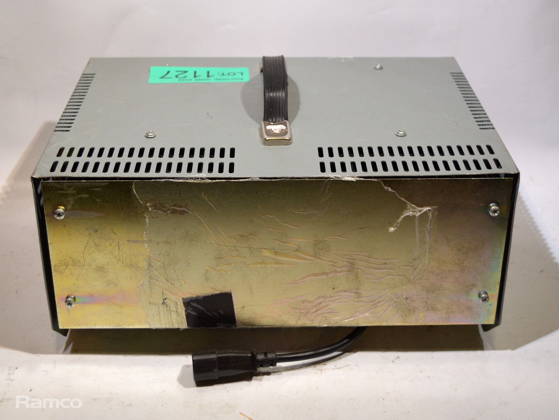 TTI PL320QMD DC power supply 32V-2A - Image 3 of 3