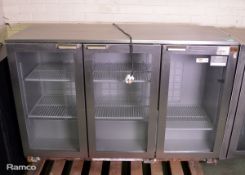 Weald WMMR 135H triple glass door refrigerator - 220/230v - 50hz