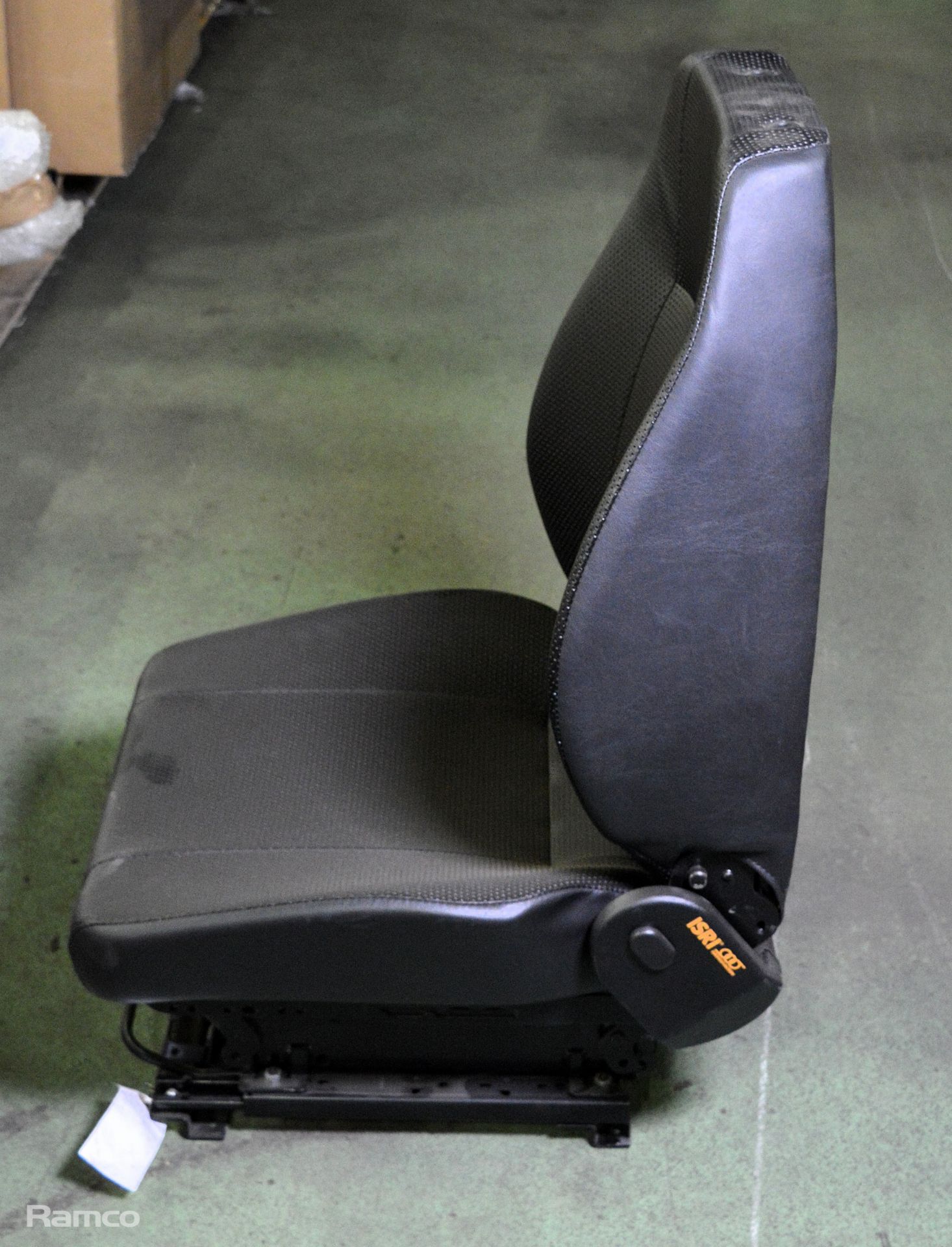 Vehicle seat - Image 2 of 4